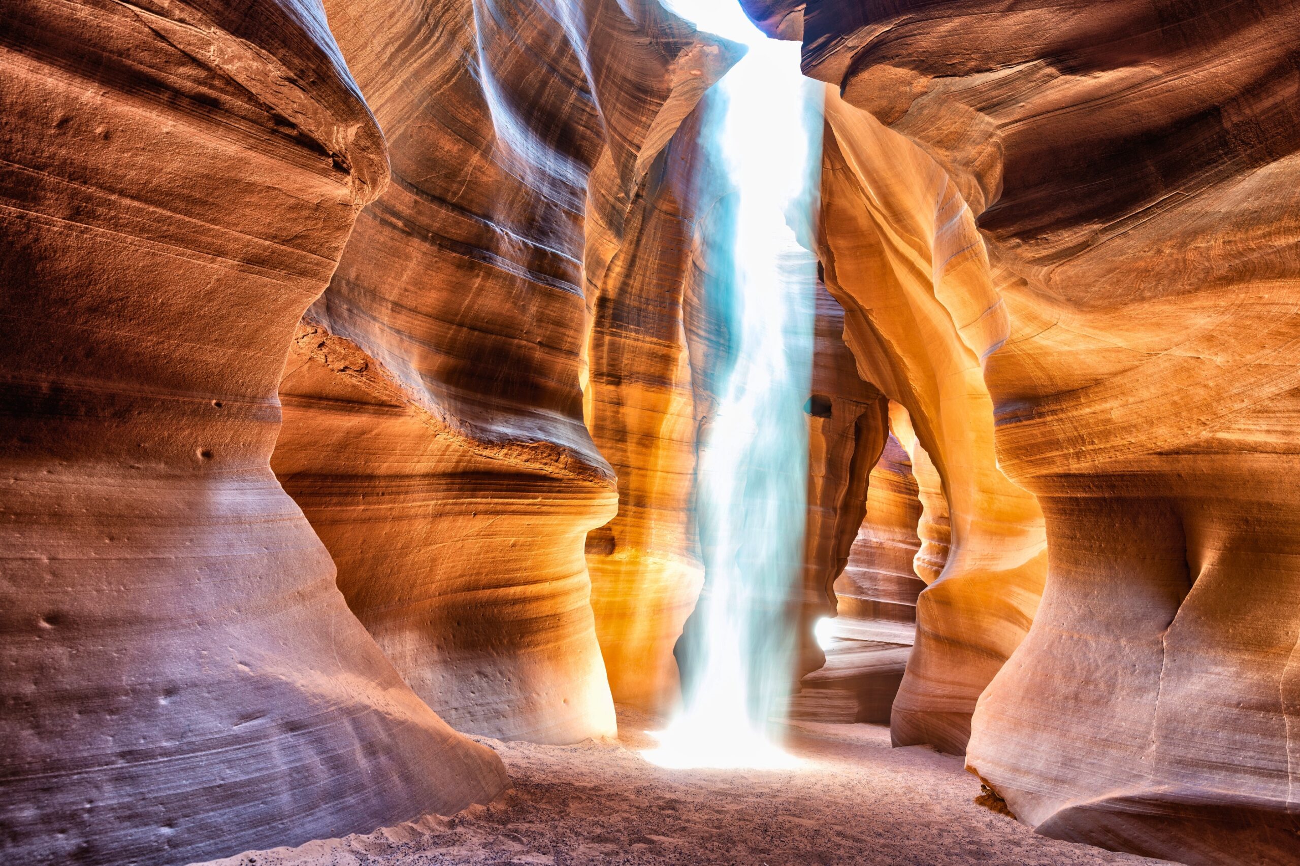 6 Ways To Avoid The Crowds At Antelope Canyon